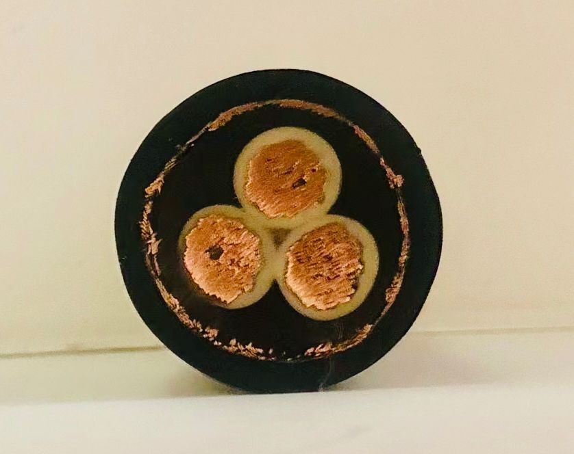 防开裂卷筒电缆